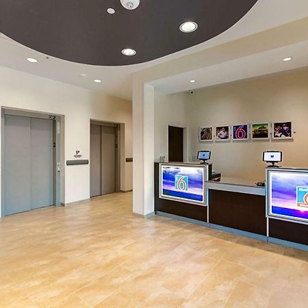 Motel 6 Austin Airport Экстерьер фото